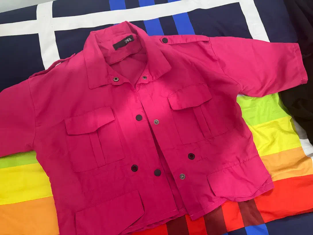 مانتو وهودی|لباس|کلاچای, |دیوار