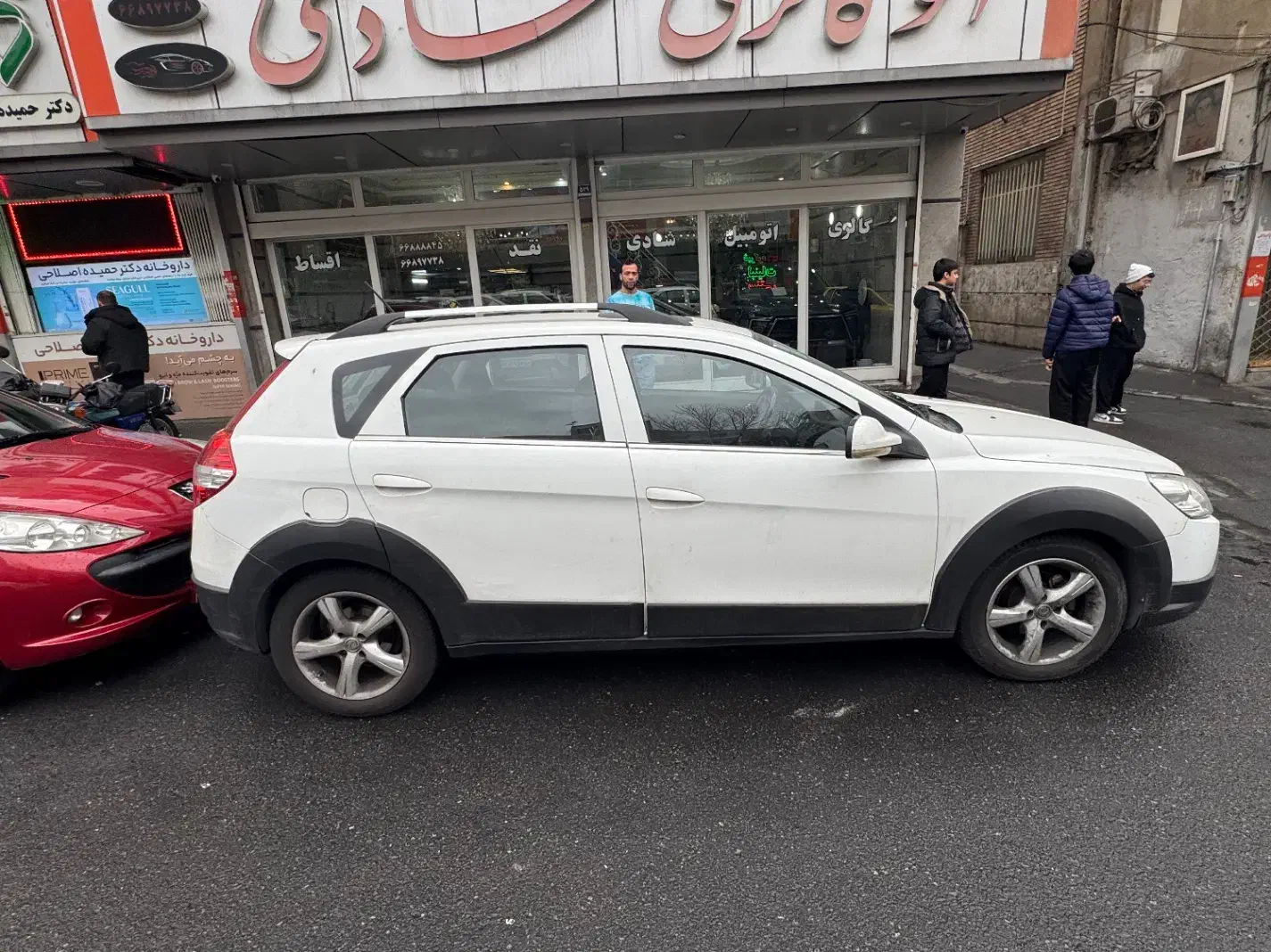 اچ سی کراس سفید  مدل ۹۵|خودرو سواری و وانت|تهران, زنجان جنوبی|دیوار