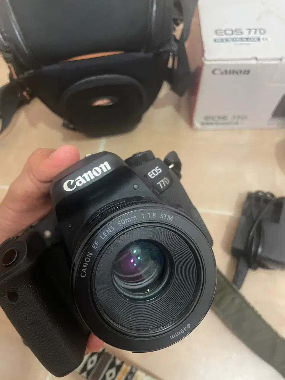 Canon 77D|دوربین عکاسی و فیلم‌برداری|بندرعباس, |دیوار