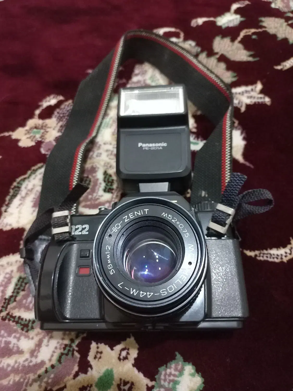 دوربین عکاسی آنالوگ زنیت ۱۲۲ بسیار تمیز وسالم|دوربین عکاسی و فیلمبرداری|قم, نیروگاه|دیوار