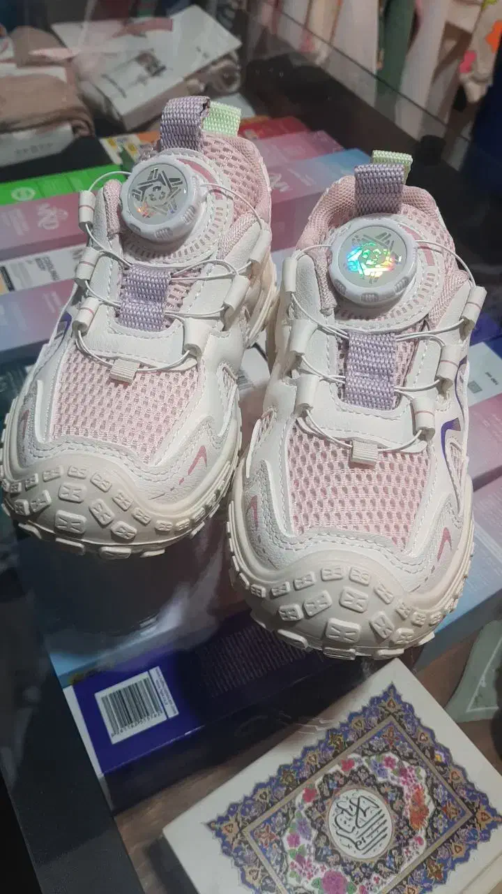 کفش نو|کفش و لباس بچه|محمدشهر, محمدشهر|دیوار