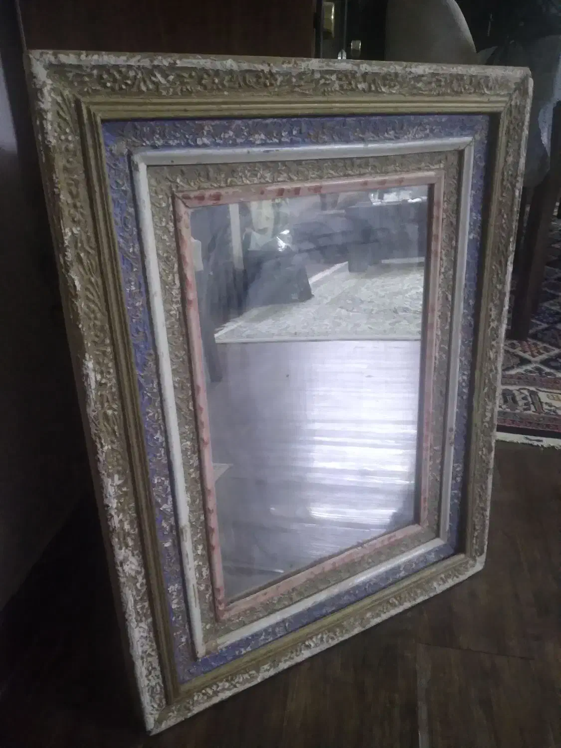 تعدادی وسیله عتیقه قدیمی|کلکسیون اشیاء عتیقه|شاهین‌شهر, شهرک گلدیس|دیوار