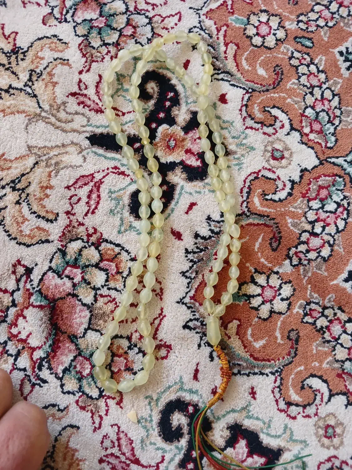 تسبیح شاه مقصوداصل|جواهرات|اصفهان, دستگرده|دیوار