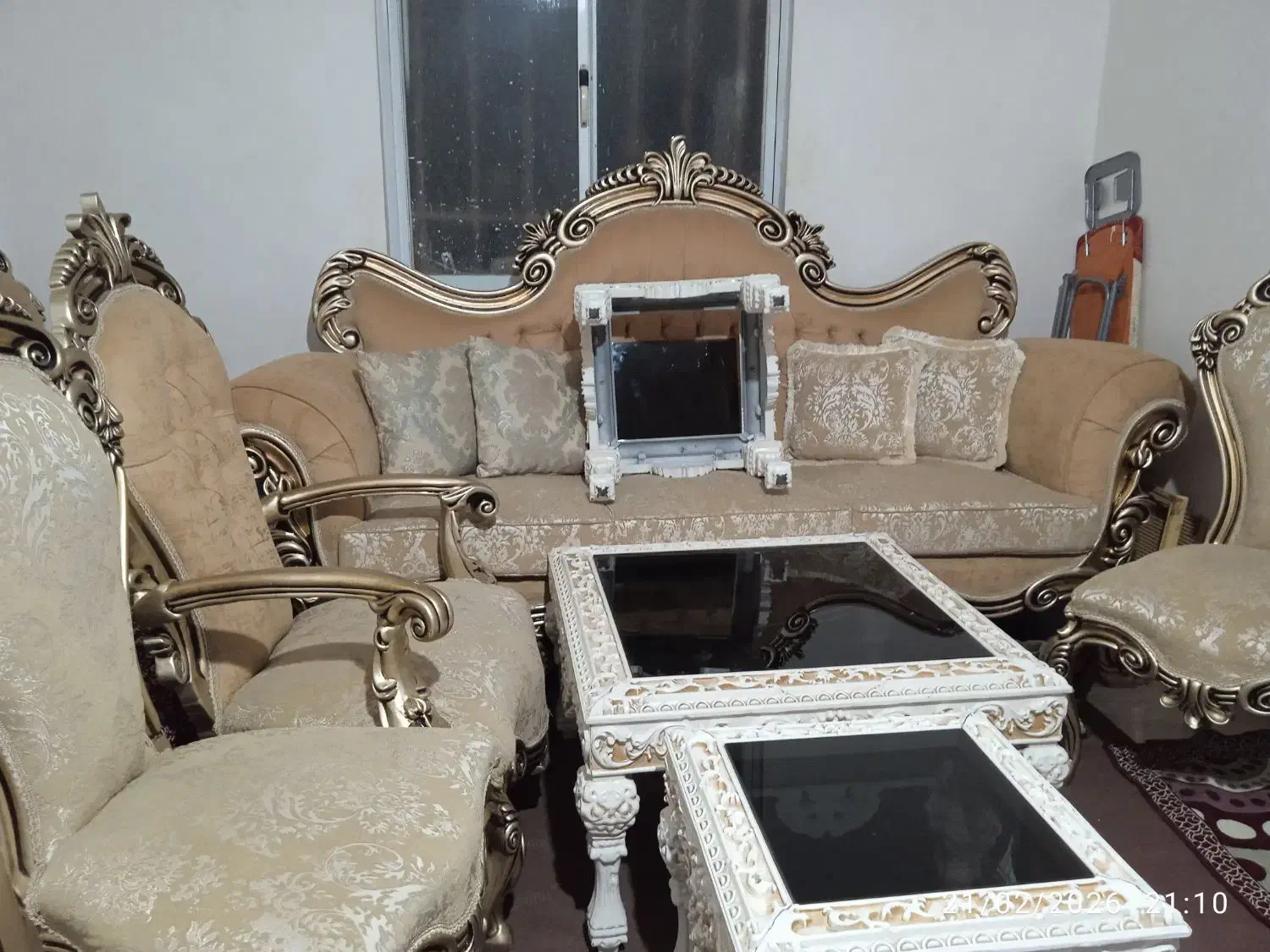 مبل 9نفره|مبلمان خانگی و میز عسلی|رشت, پاره بیجار|دیوار