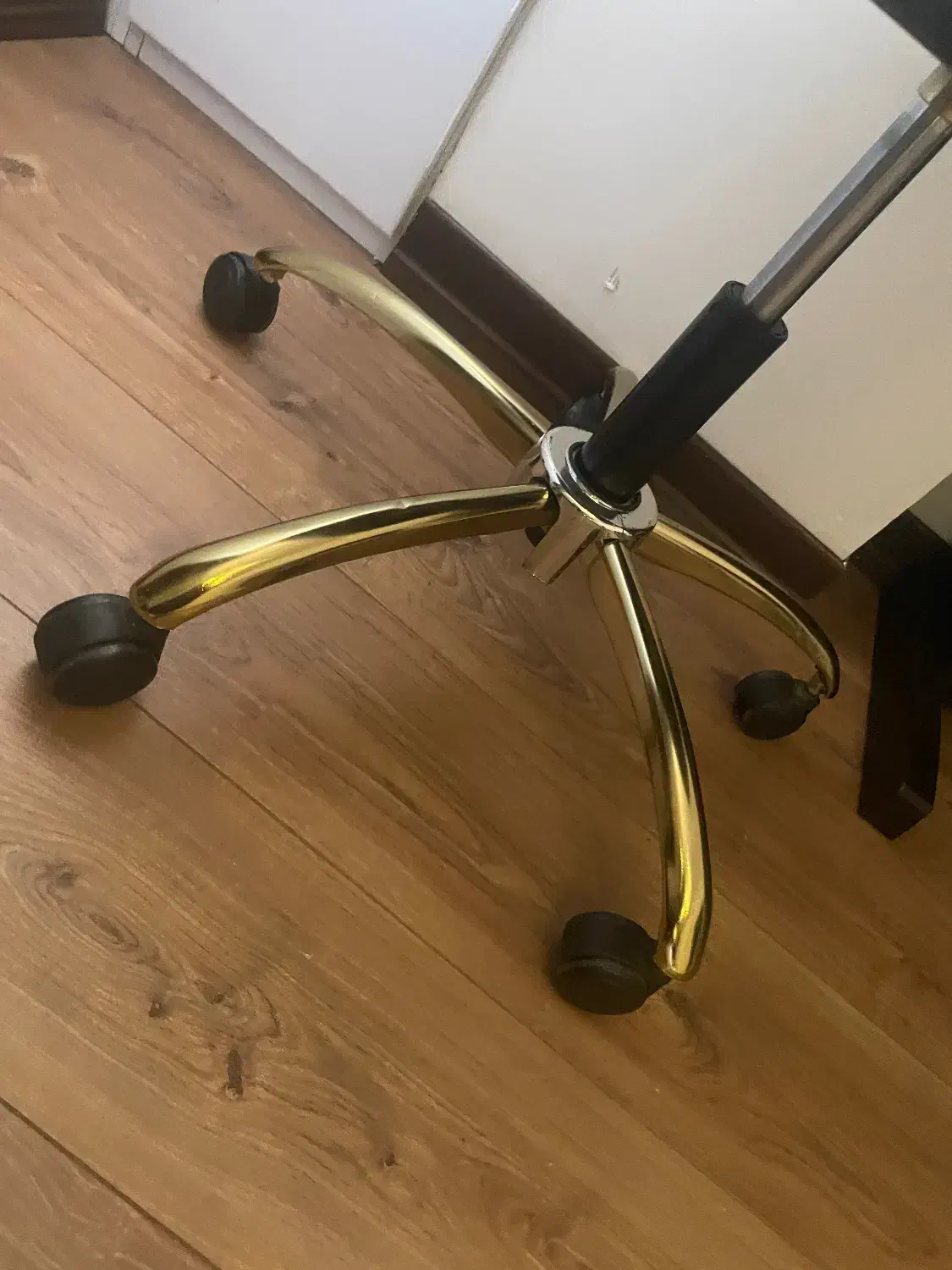 صندلی تابوره|آرایشگاه و سالنهای زیبایی|کرمان, |دیوار