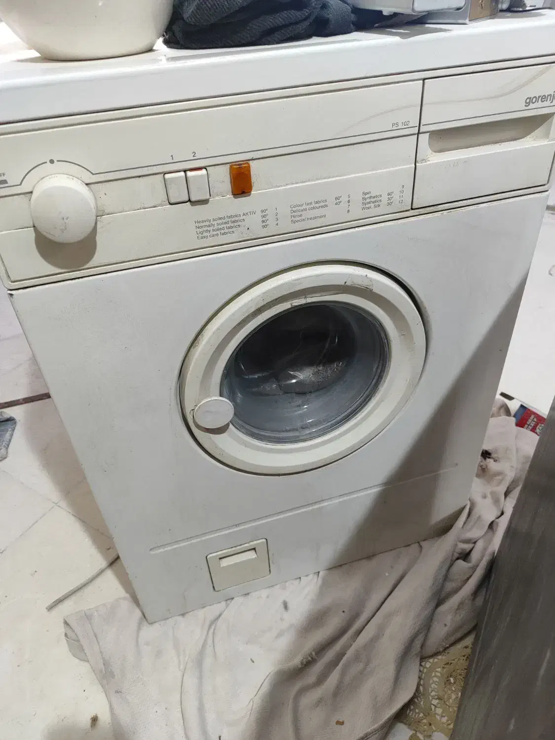 فروش ماشین لباسشویی|ماشین لباسشویی و خشککن لباس|اصفهان, سپاهانشهر|دیوار