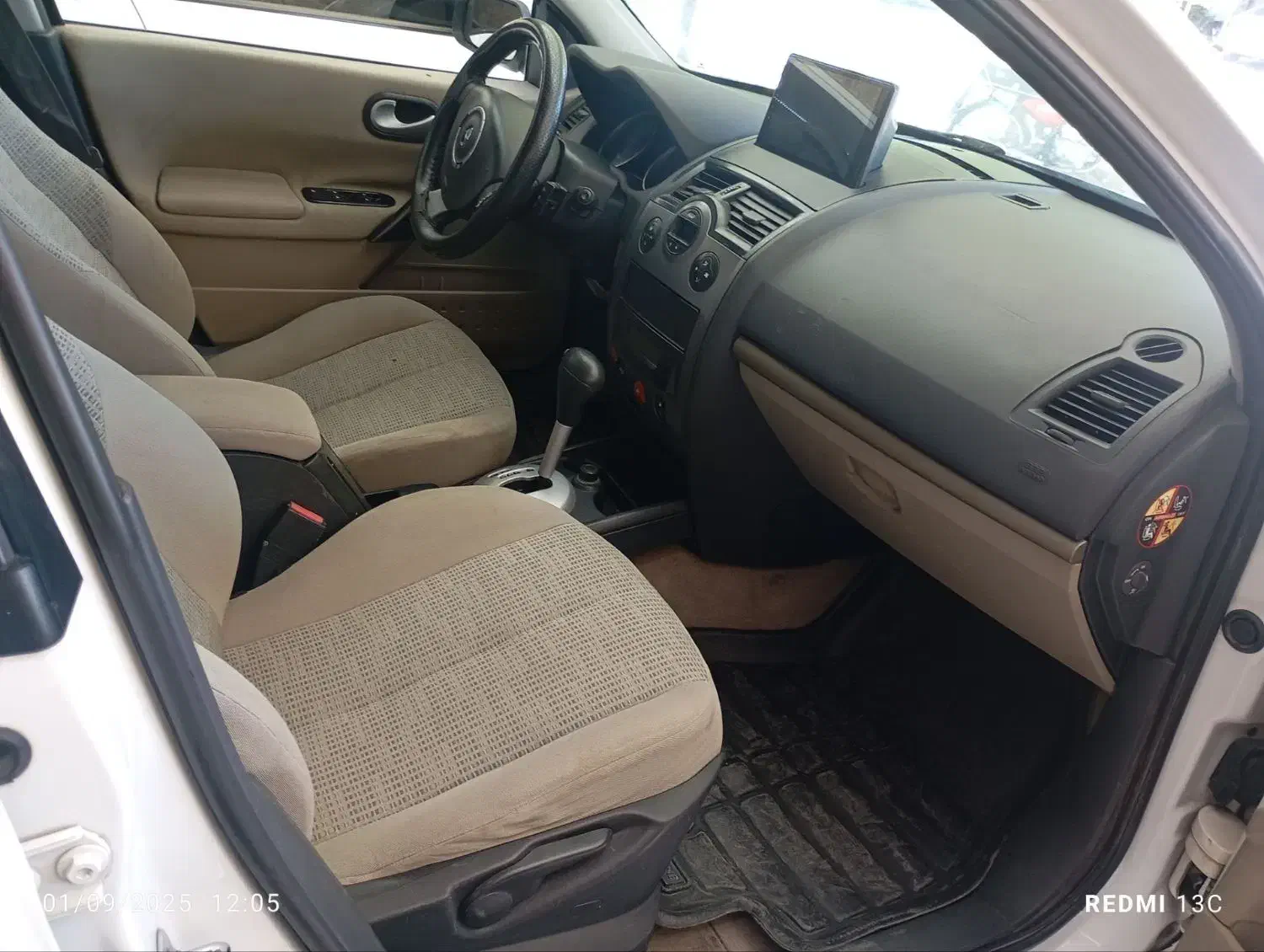 مگان2000|خودرو سواری و وانت|تهران, زعفرانیه|دیوار