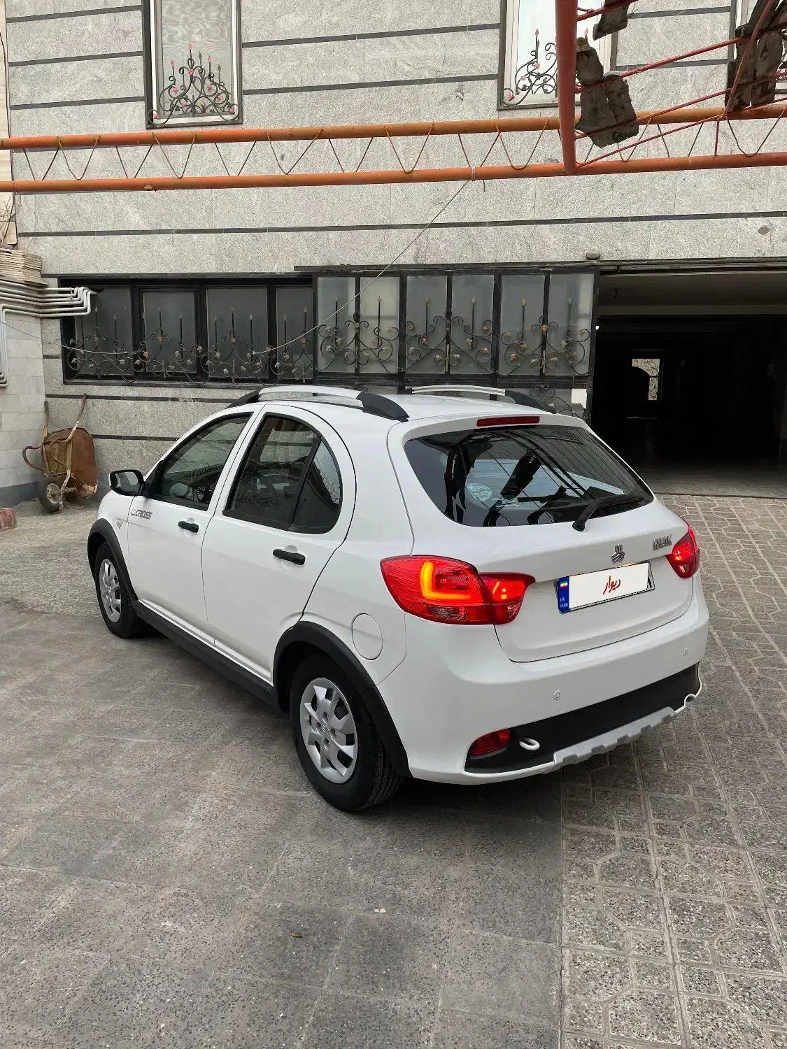 کوییک ۹۹ سفید|خودرو سواری و وانت|فردیس, شهرک راه آهن|دیوار