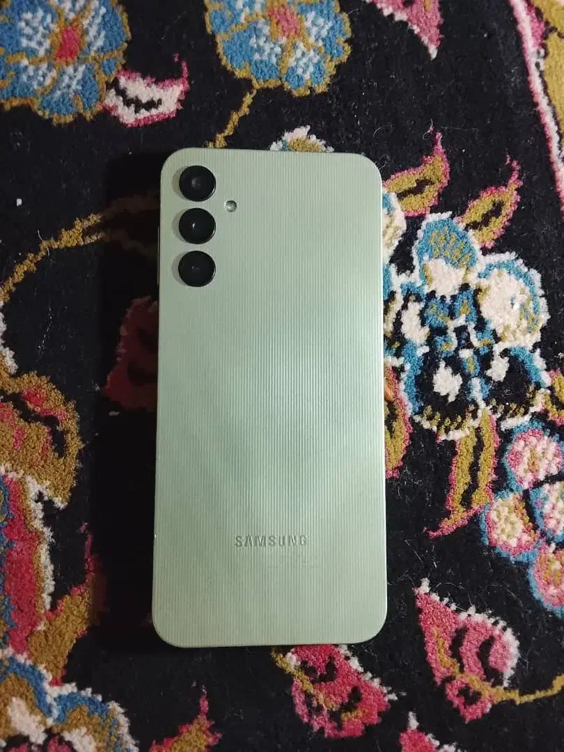 گوشی سامسونگ a14درحد نو فقط یک سال کارکرده ۱۲۸گیگ|موبایل|لالی, |دیوار