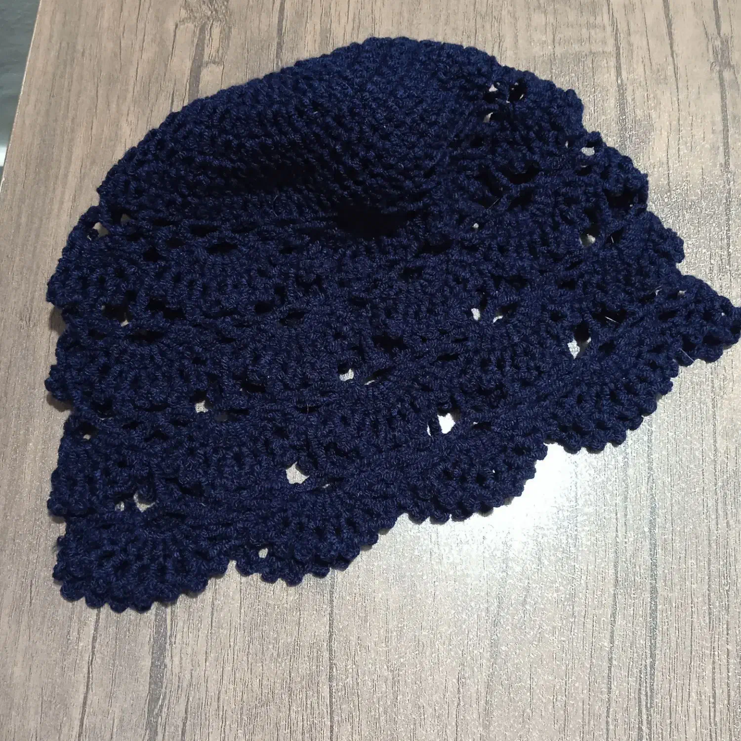 کلاه وکیف|لباس|بندر انزلی, مسکن مهر|دیوار