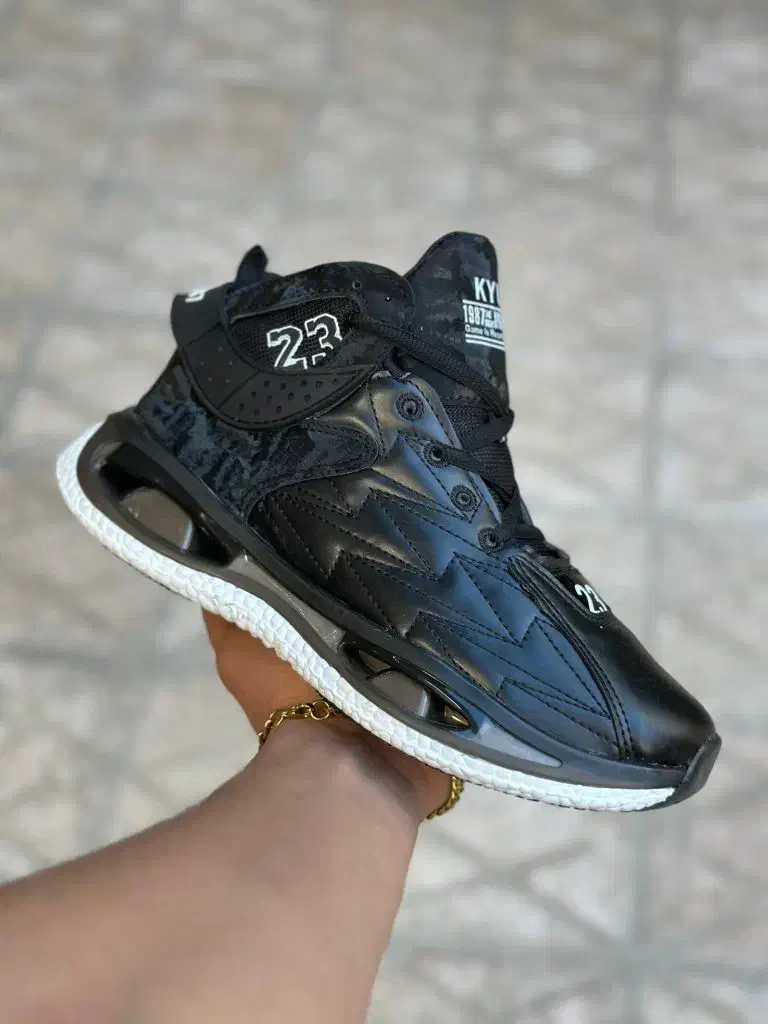 کتونی ساقدار|کیف، کفش، کمربند|خشکبیجار, |دیوار