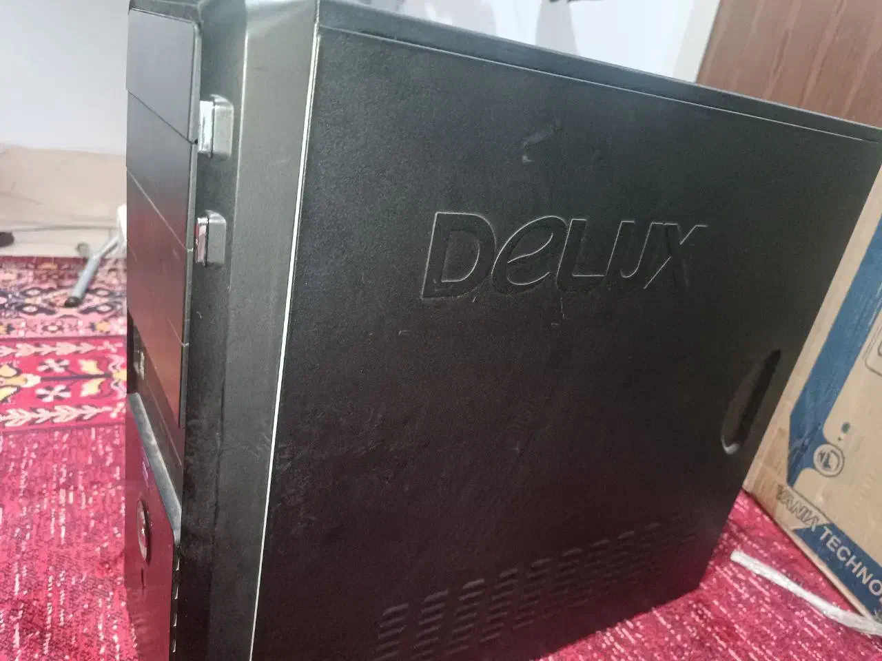 کامپیوتر|رایانه رومیزی|اندیشه, اندیشه فاز ۱|دیوار