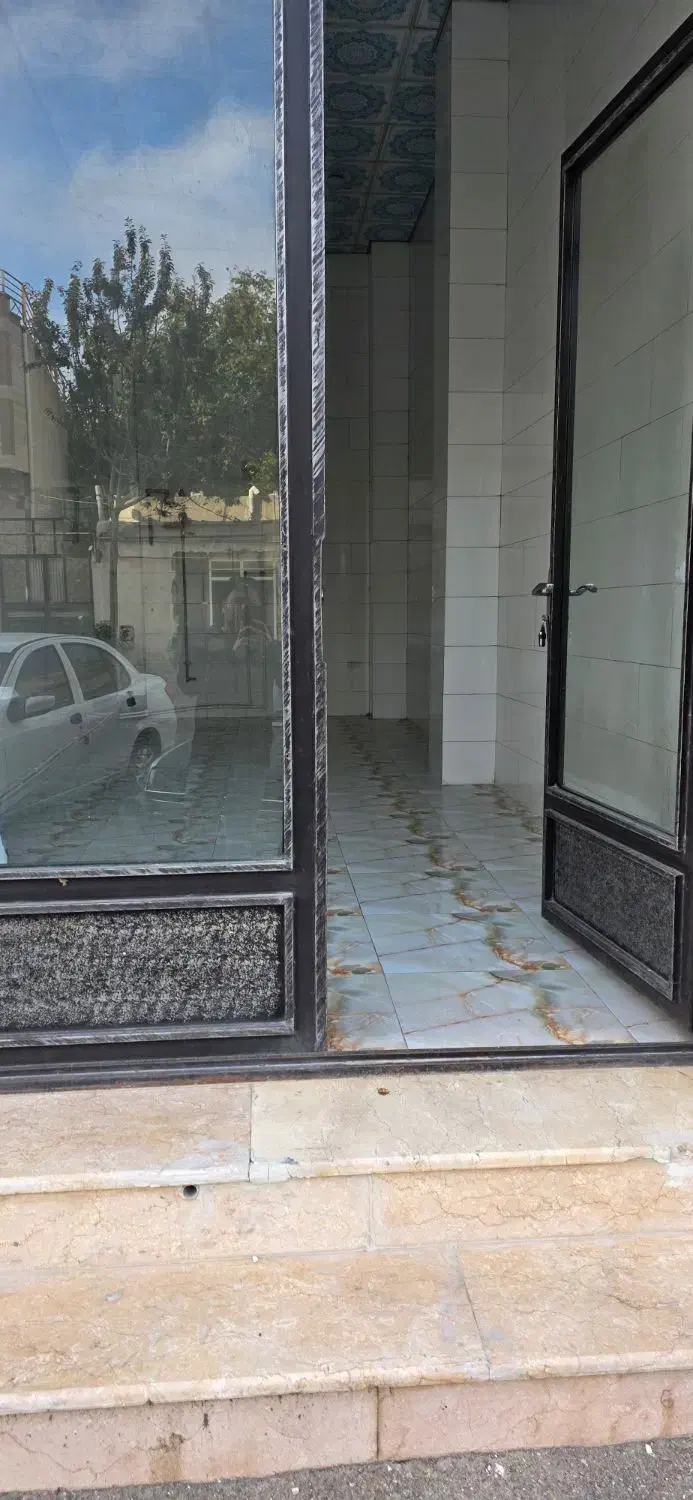 مغازه برای اجاره|اجارهٔ مغازه و غرفه|نمین, |دیوار