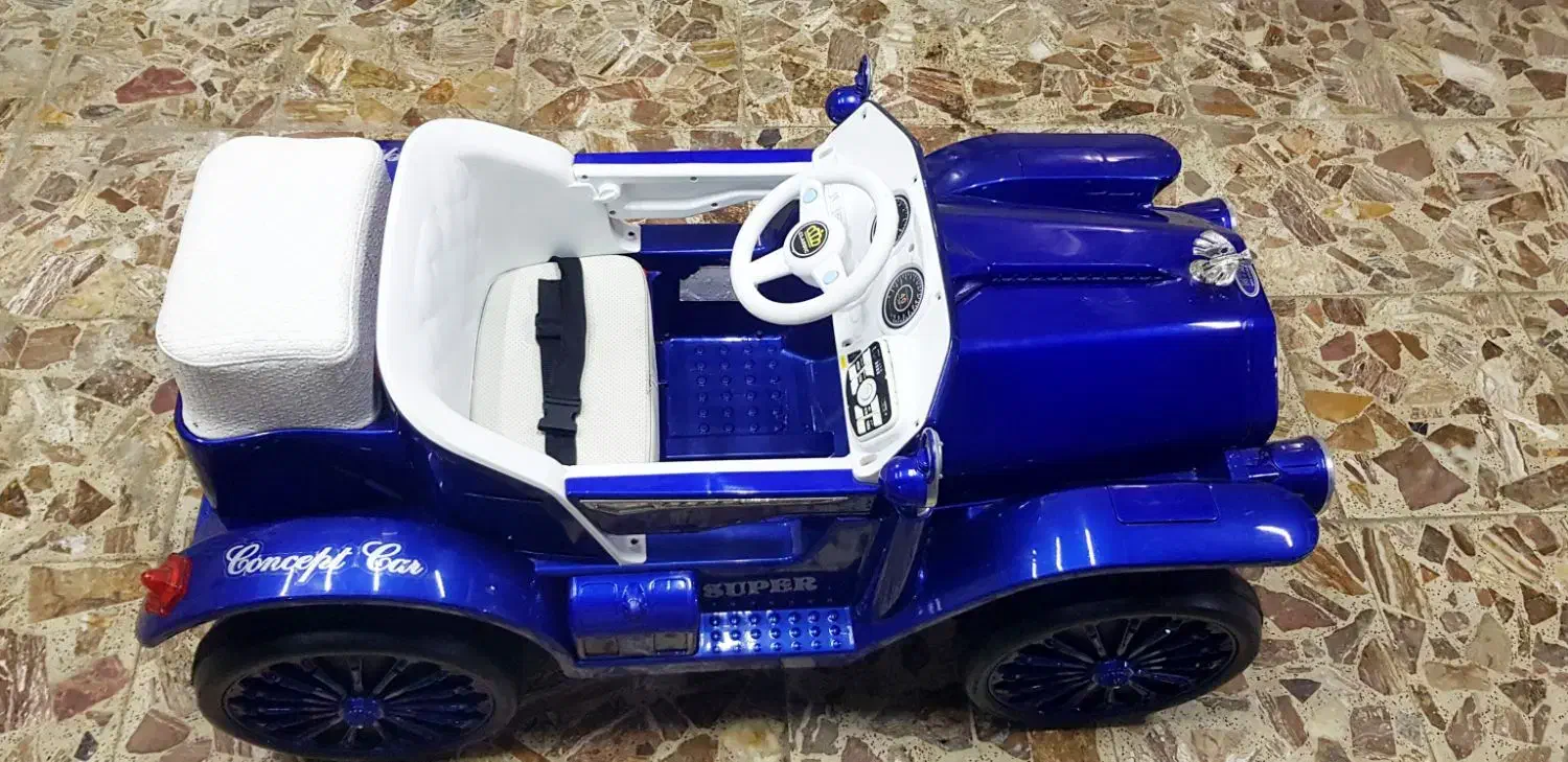 ماشین شارژی در حد نو|اسباببازی|رشت, یخسازی|دیوار