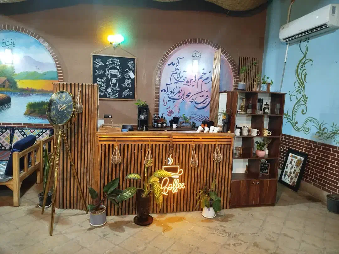 نیرو کمک دست اشپز و آشپزخانه|استخدام خدمات فروشگاه و رستوران|کاشان, دشت لتحر|دیوار