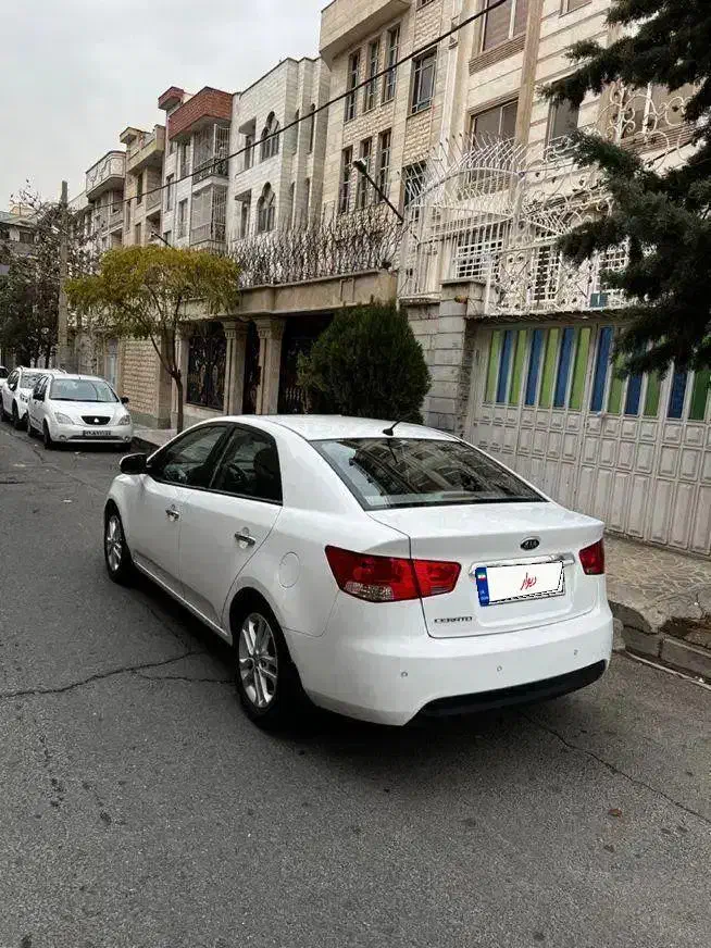 سراتو آپشنال اتومات ۹۷ بدون رنگ در حد|خودرو سواری و وانت|تهران, شهران شمالی|دیوار