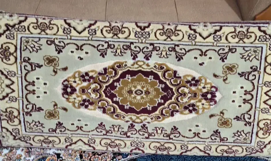 دوعدد باهم|پشتی|کرج, برغان|دیوار