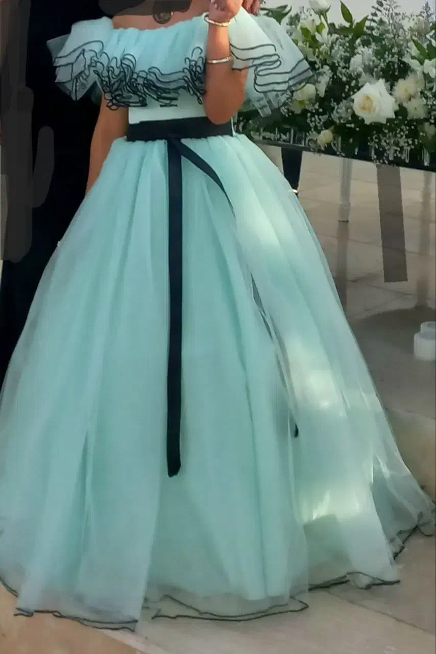 پیراهن مجلسی|لباس|کوراییم, |دیوار