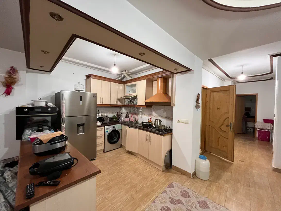 آپارتمان تک واحدی / فول امکانات / فیاض ۱۱|اجارهٔ آپارتمان|لاهیجان, فیاض|دیوار