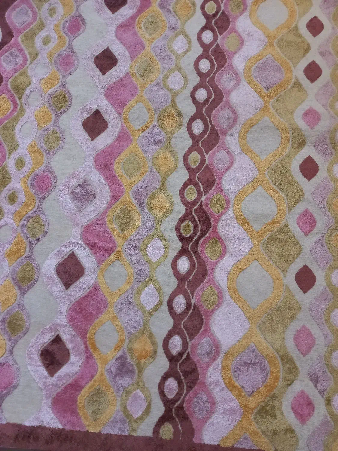 فرش اتاق خواب وپادری|فرش|قزوین, |دیوار