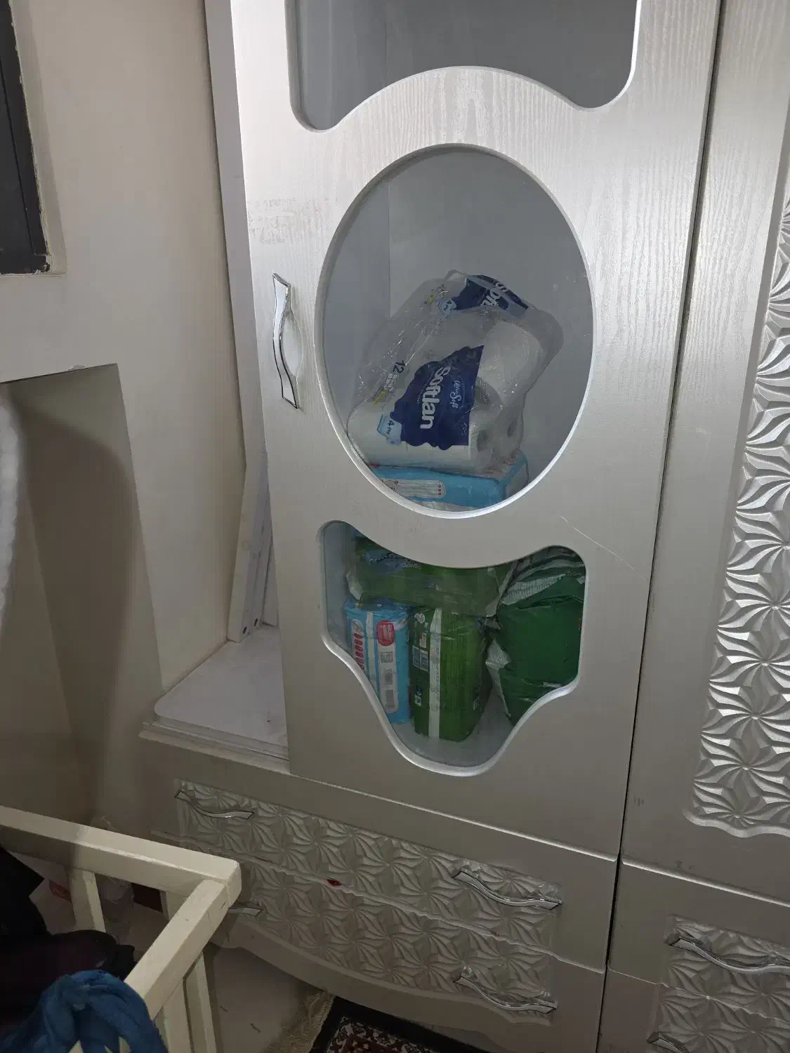 کمد ویترین کودک|اسباب و اثاث بچه|اصفهان, میرعماد|دیوار