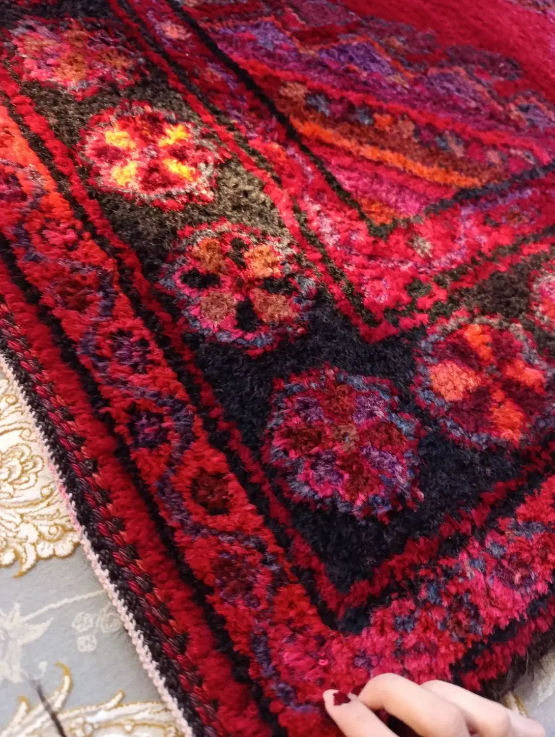 قالی محلی|فرش|دره شهر, |دیوار