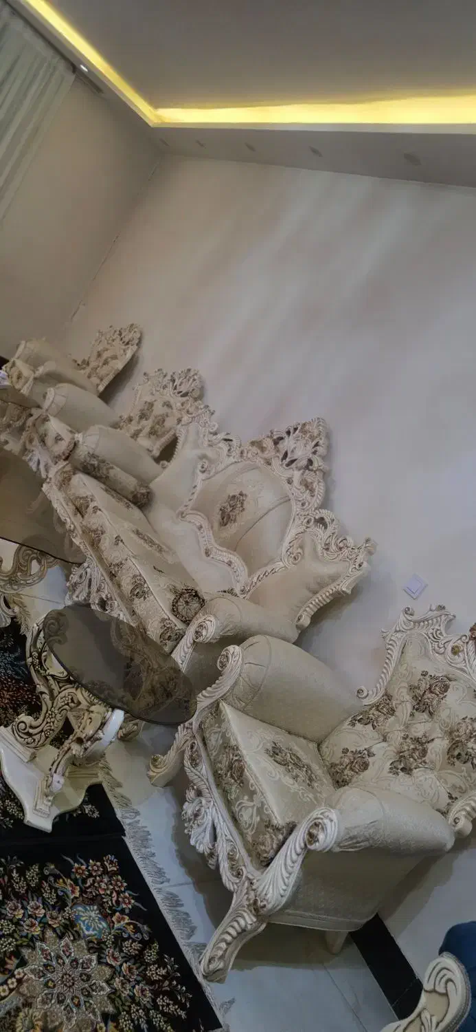 مبل سلطنتی ۹ نفره با جلومبلی(چوب راش)|مبلمان خانگی و میز عسلی|فردوسیه, |دیوار