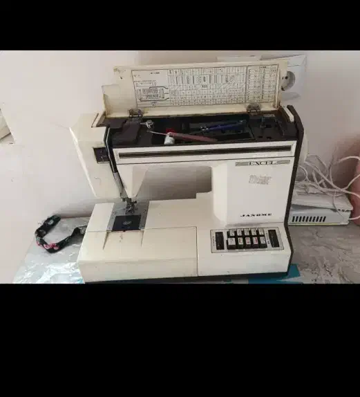 چرخ خیاطی ژانومه|چرخ خیاطی و ریسندگی|رامشیر, |دیوار