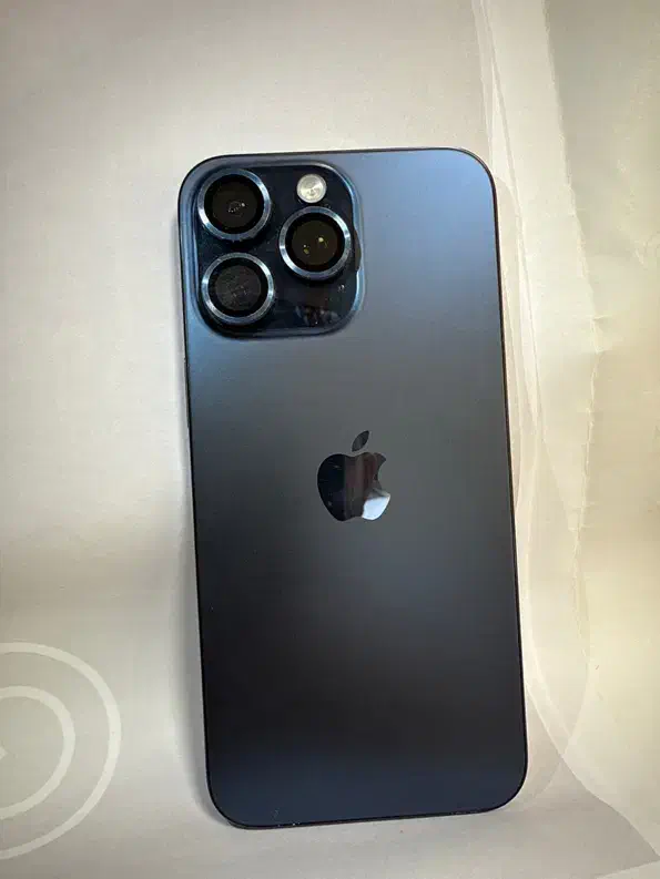 15 پرو مکیس عالی|موبایل|اصفهان, جلالیه|دیوار