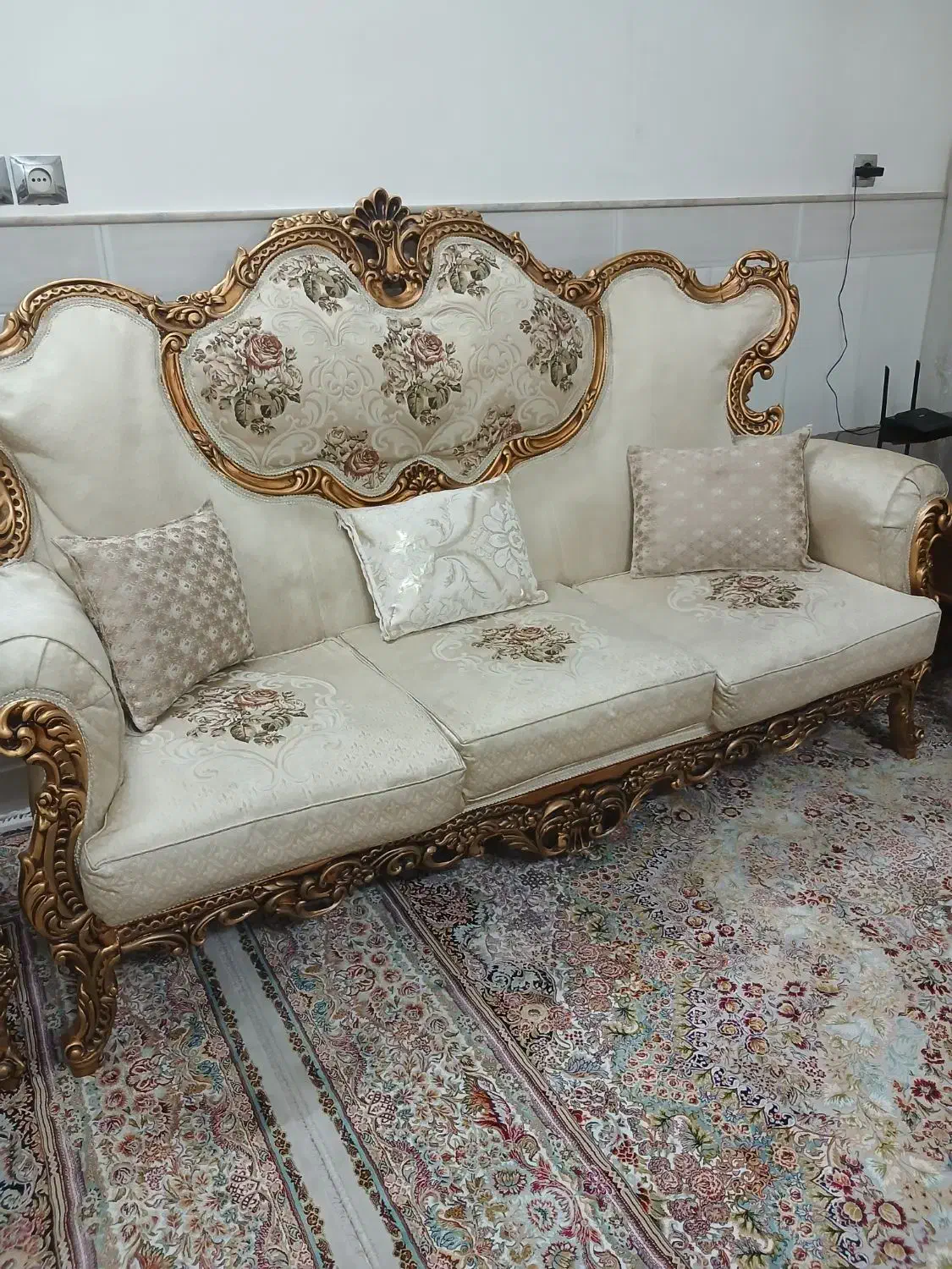 مبل سلطنتی|مبلمان خانگی و میز عسلی|قم, ولیعصر|دیوار