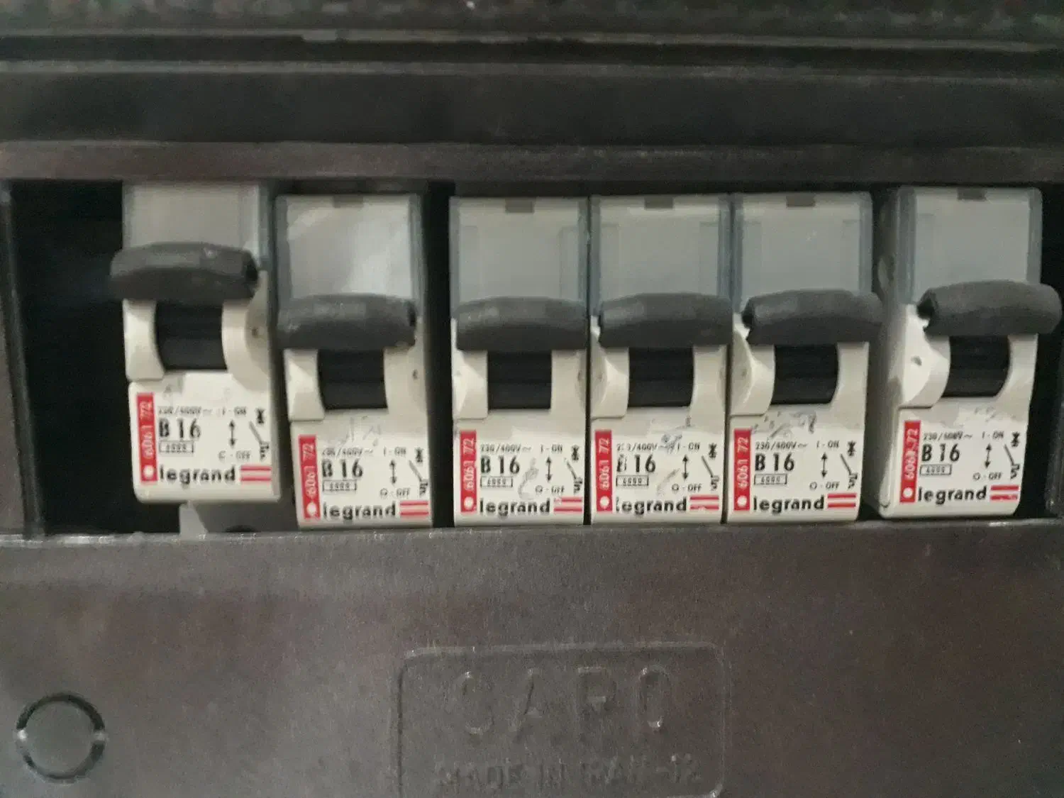 برقکار برقکار|خدمات پیشه و مهارت|سبزوار, کاشفی شمالی (دادگستری)|دیوار