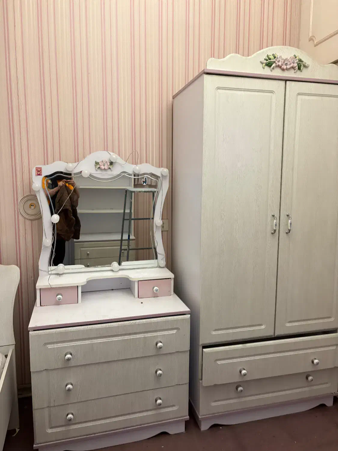 سرویس نوجوان برند اپادانا|تخت و سرویس خواب|ری, اقدسیه|دیوار