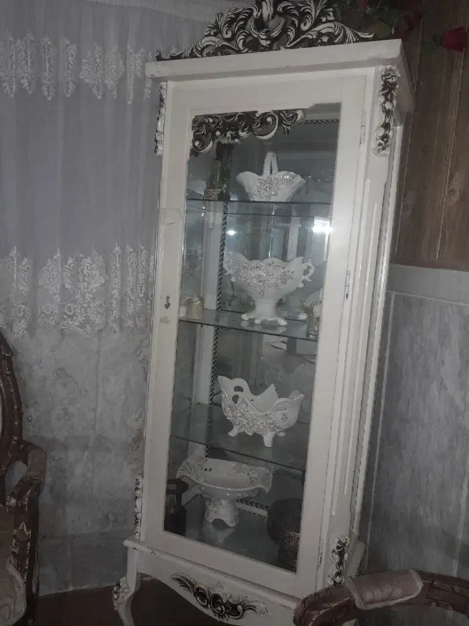 میزتلویزیون|میز تلویزیون|تربت جام, شهید نصرالهی|دیوار