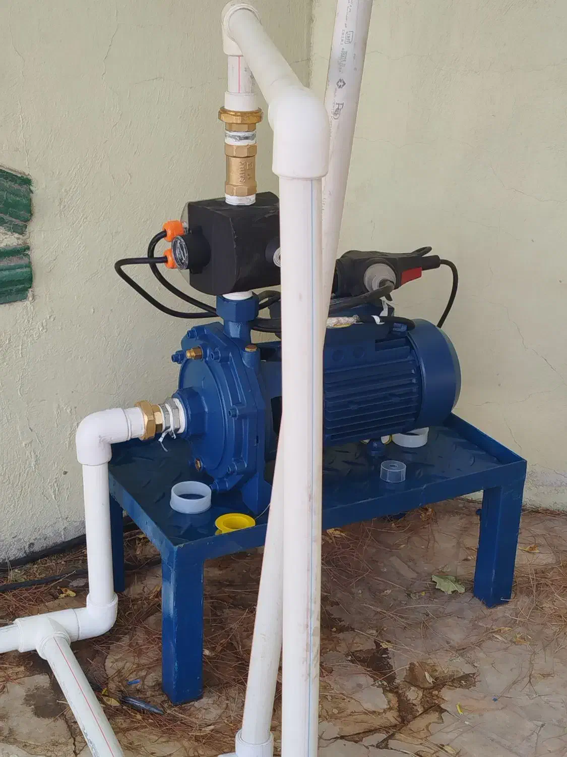 لوله کشی آب  فاضلاب تعمیر  پمپ  آب خانگی  صنعتی|خدمات پیشه و مهارت|سیرجان, |دیوار