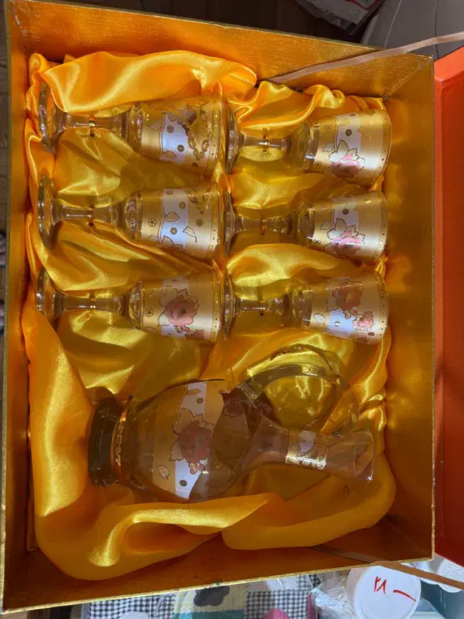 شربت خوری خارجی|ظروف سرو و پذیرایی|شاهین‌شهر, مخابرات (شهید بهشتی)|دیوار