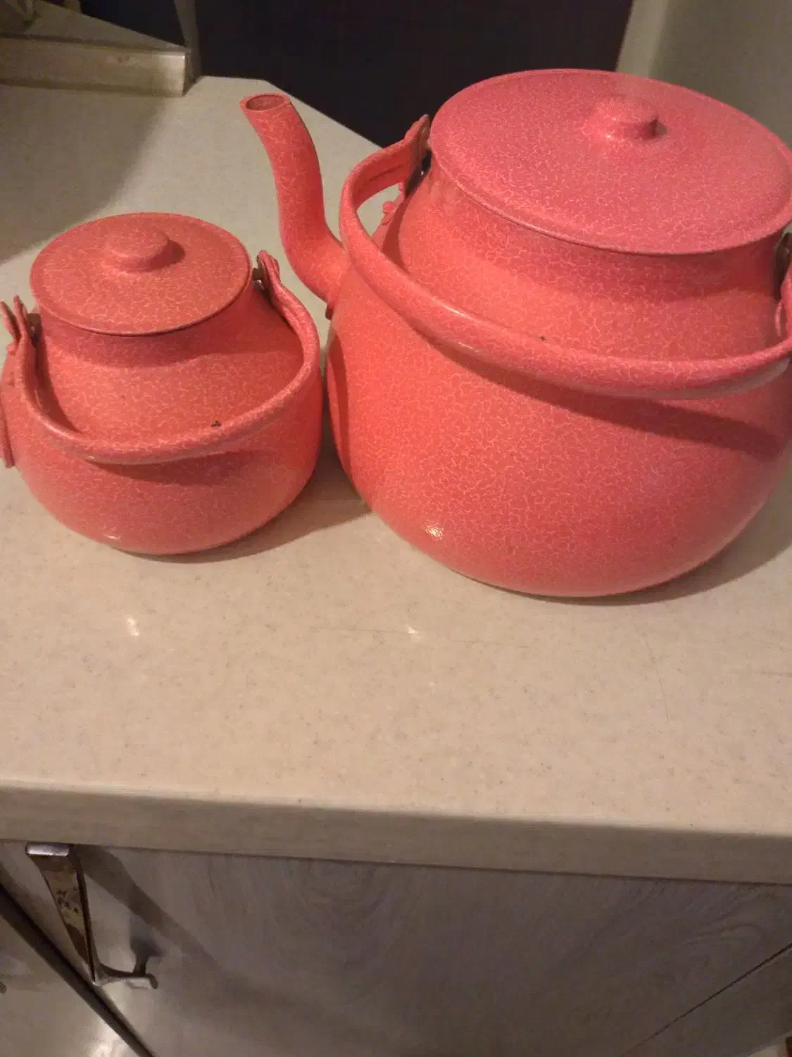 قوری و کتری روحی رنگی|قوری، کتری، قهوه‌ساز دستی|هشتگرد, فاز ۷ مهستان|دیوار