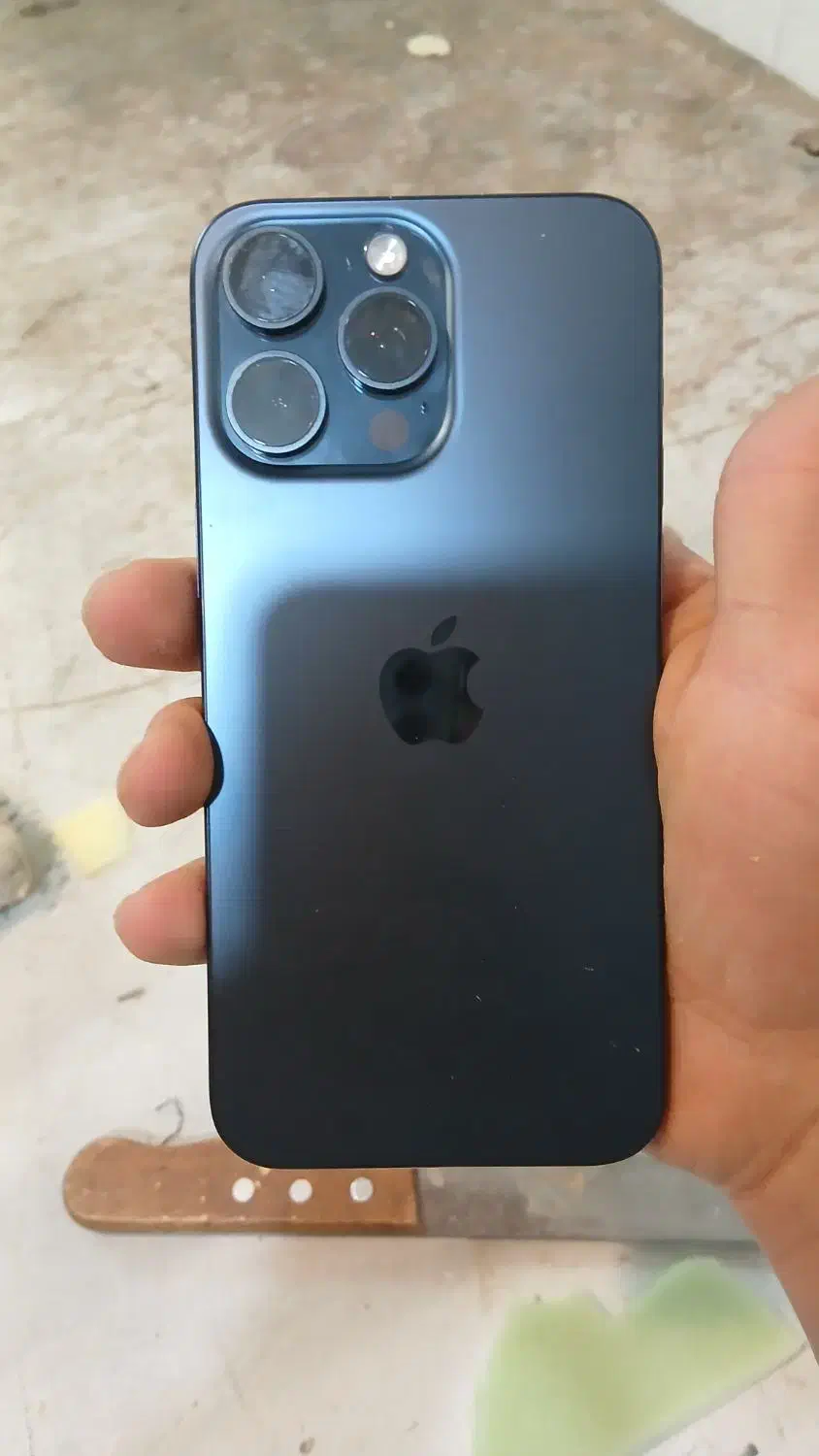 ایفون ۱۵ پرومکس|موبایل|اصفهان, آبشار|دیوار