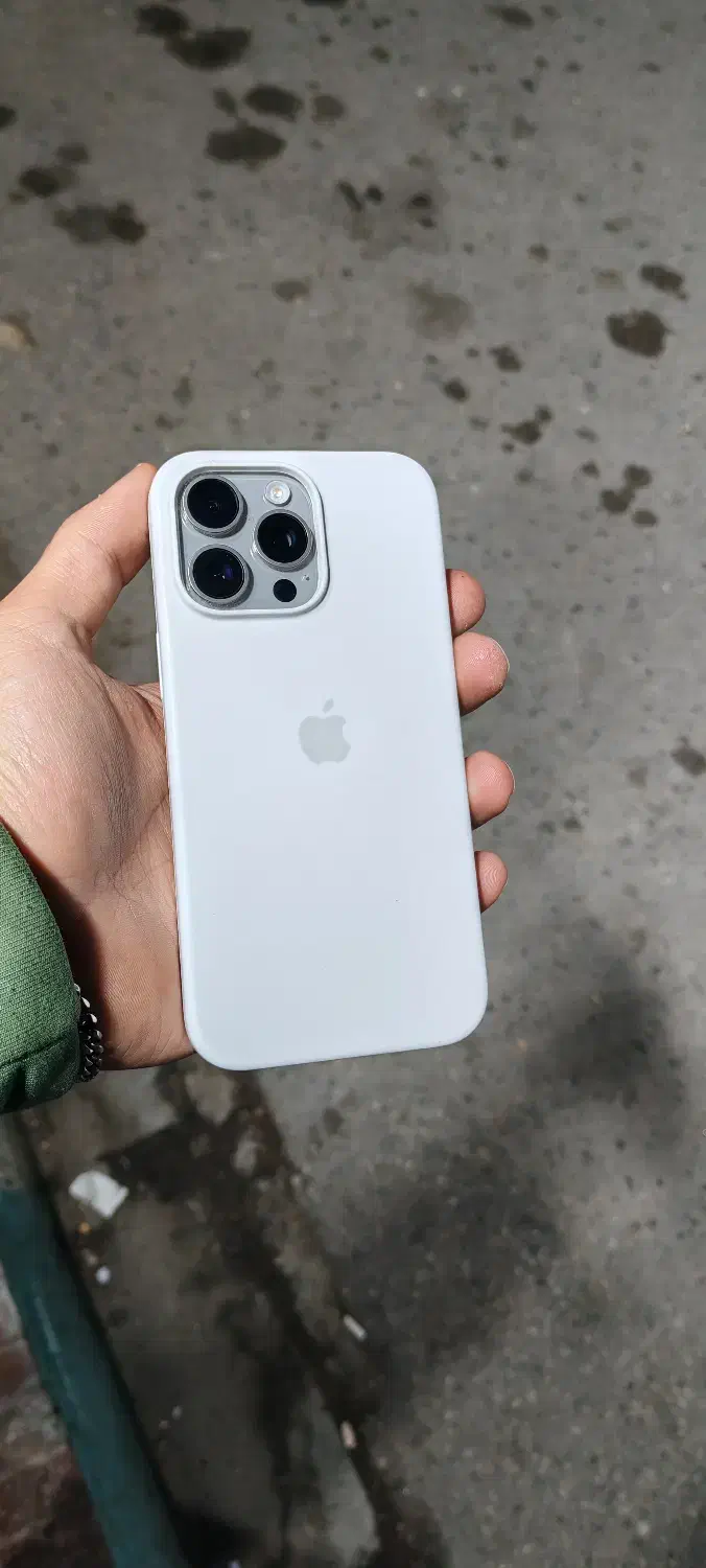 ۱۵پرومکس|موبایل|نجفآباد, ویلاشهر|دیوار