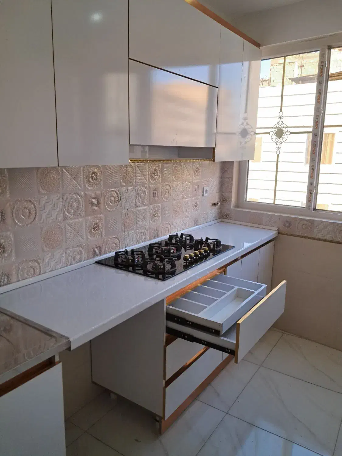 ساخت کابینت و کمد دیواری|جاکفشی، کمد، دراور|نسیم‌شهر, |دیوار