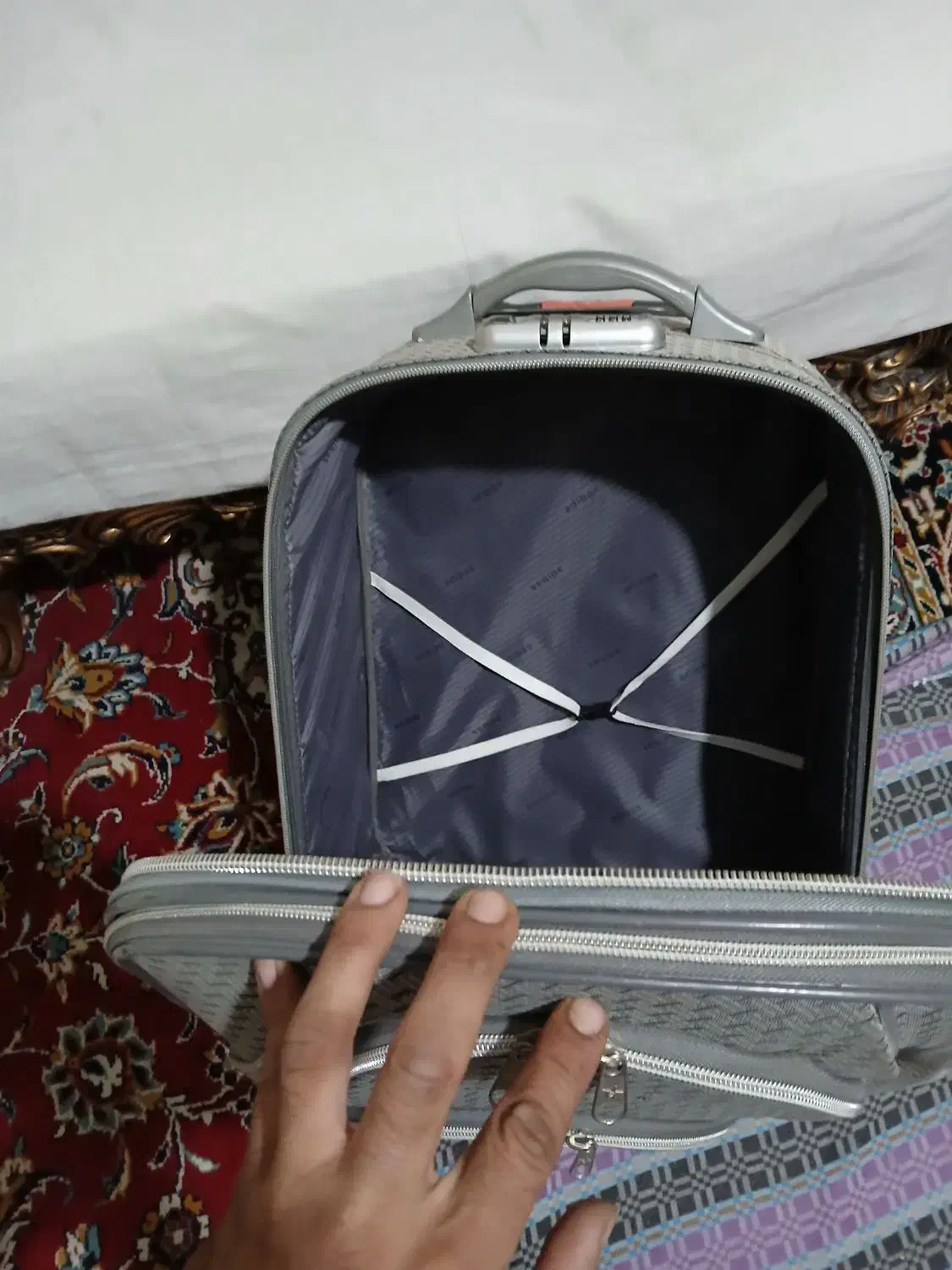 چمدان مسافرتی فرودگاهی|کیف، کفش، کمربند|پاکدشت, پاکدشت (مامازند)|دیوار