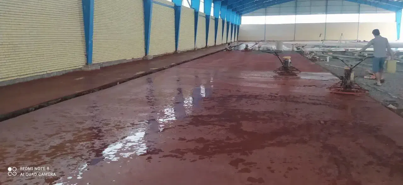 اجرای بتن ریزی با ماله پروانه‌ای|خدمات پیشه و مهارت|دهق, |دیوار