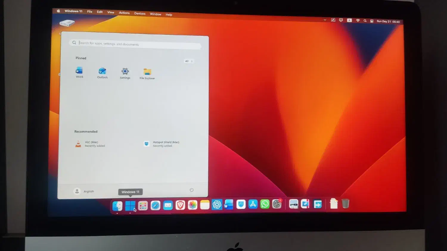 Apple iMac|رایانه رومیزی|خوی, |دیوار
