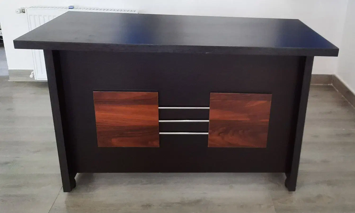 میز اداری نو|مبلمان اداری|رشت, گلزاران|دیوار