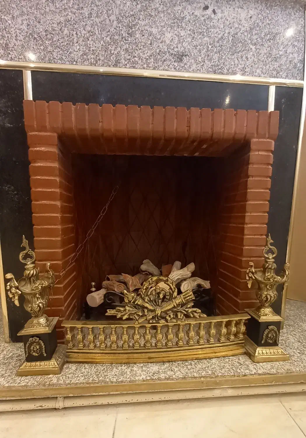 دکوری برنز جلو شومینه|مجسمه، تندیس، ماکت|تبریز, |دیوار