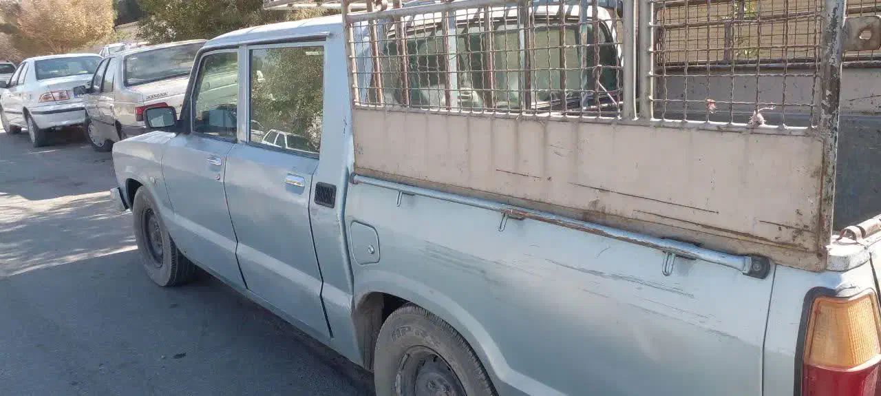 وانت مزدا دوکابین|خودرو سواری و وانت|مهریز, |دیوار