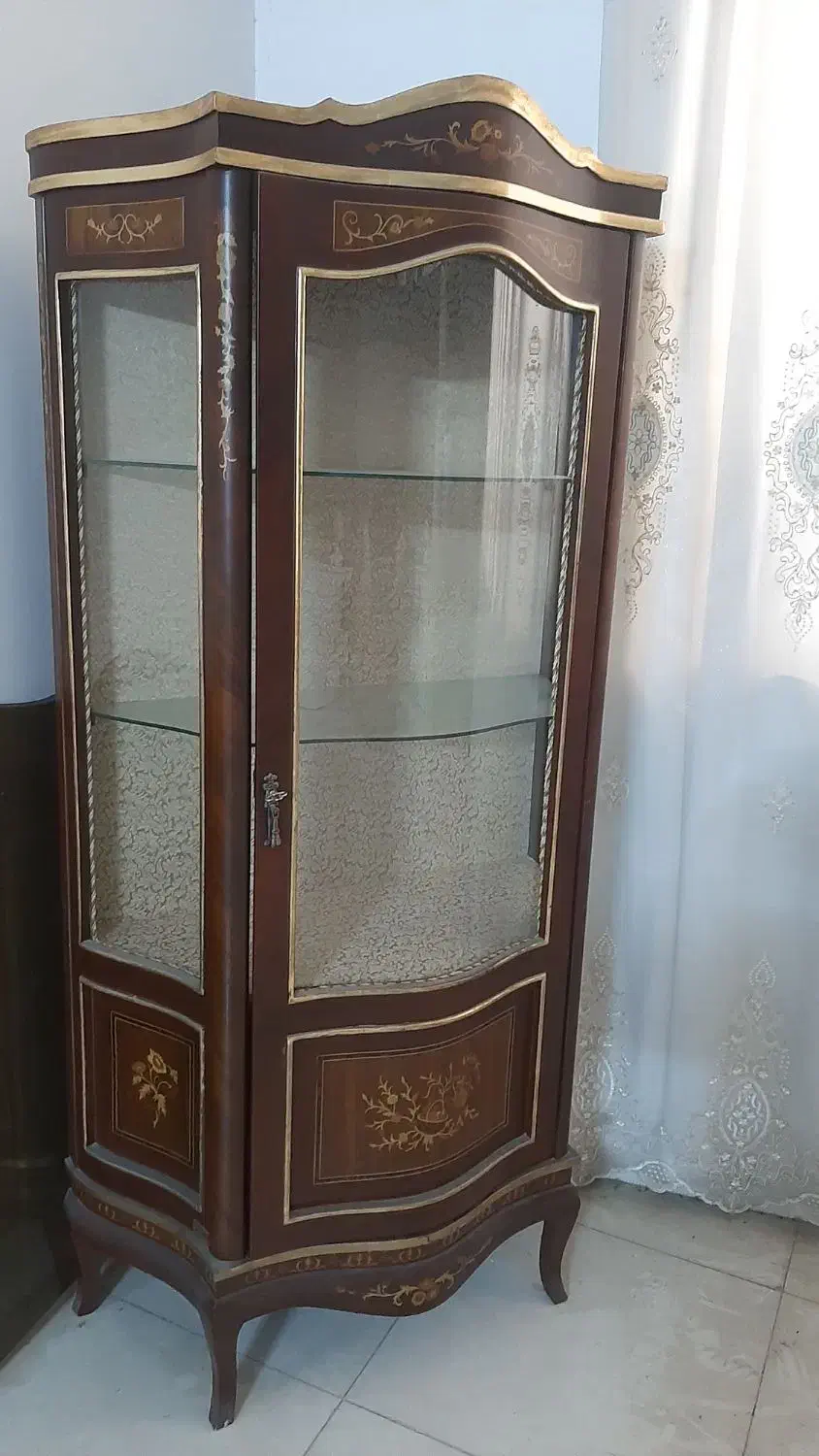 بوفه چوبی|بوفه، ویترین، کنسول|یزد, |دیوار