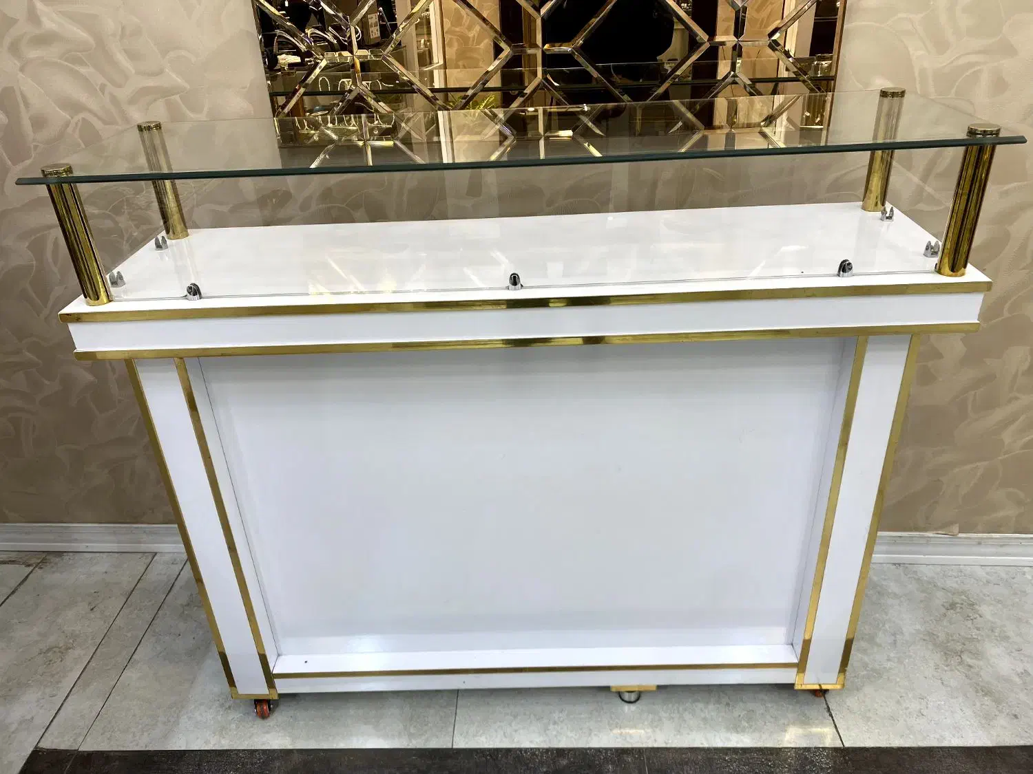 میز کار و فروش|فروشگاه و مغازه|رشت, چله خانه|دیوار