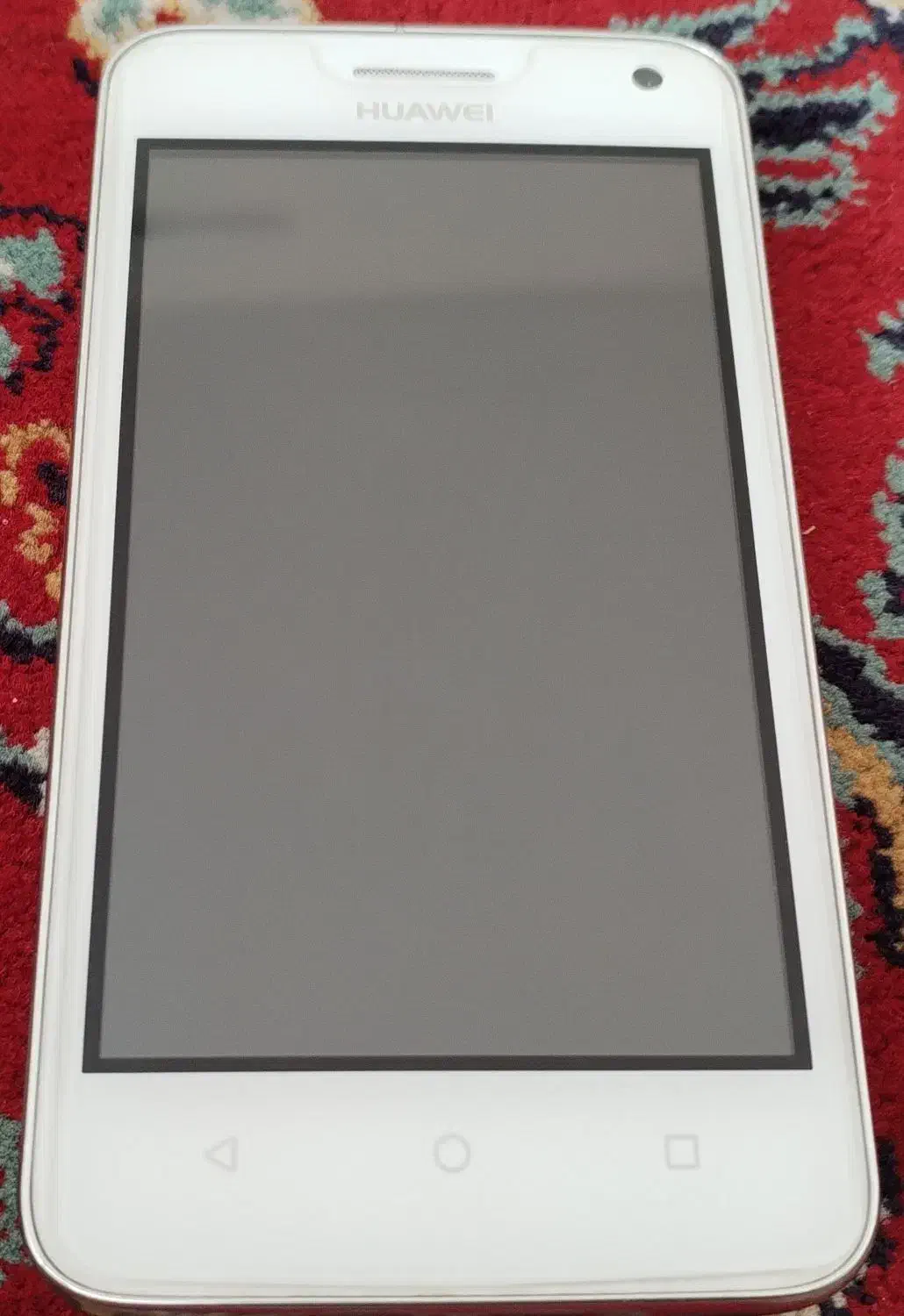 گوشی هواوی y3 بسیار تمیز|موبایل|مشهد, میعاد (شهرک غرب)|دیوار