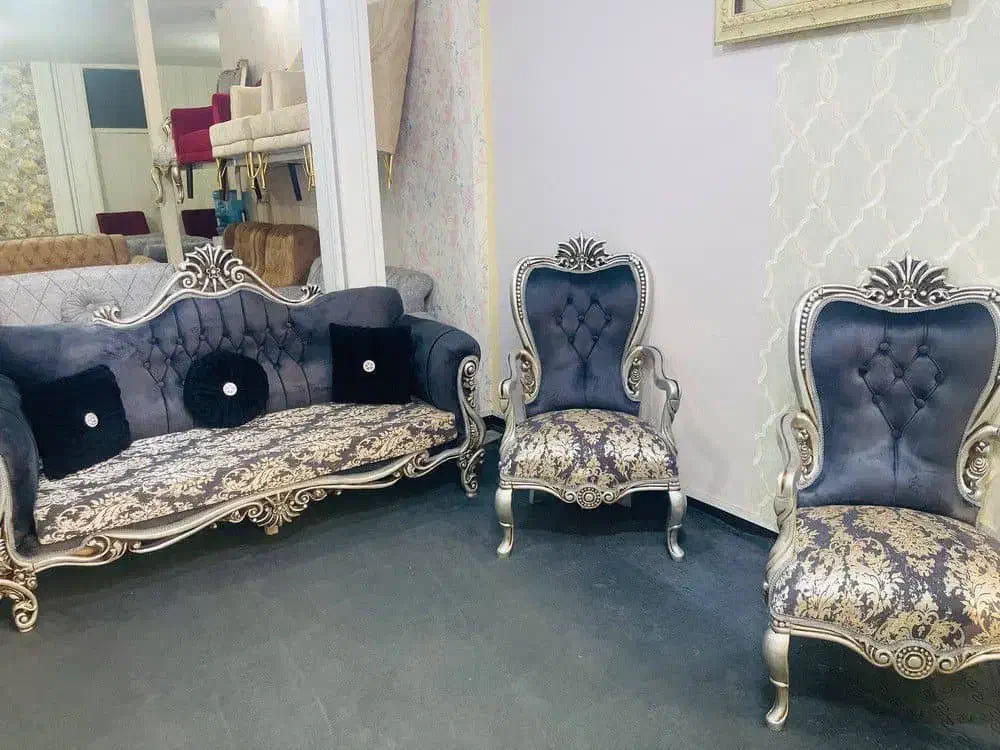 مبل ۷ نفره|مبلمان خانگی و میز عسلی|قم, شاه احمد قاسم|دیوار