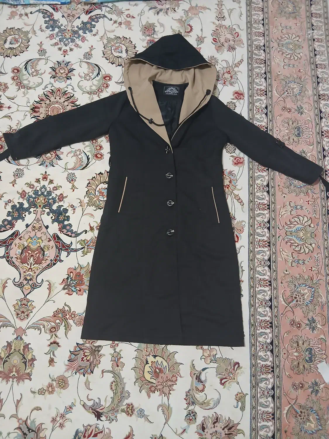 مانتو گرم بالا و پافر کفش الستار زنانه|لباس|ساوه, |دیوار